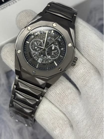 Hublot Geneve Price in Pakistan – Diamond Cut Skeleton Watch